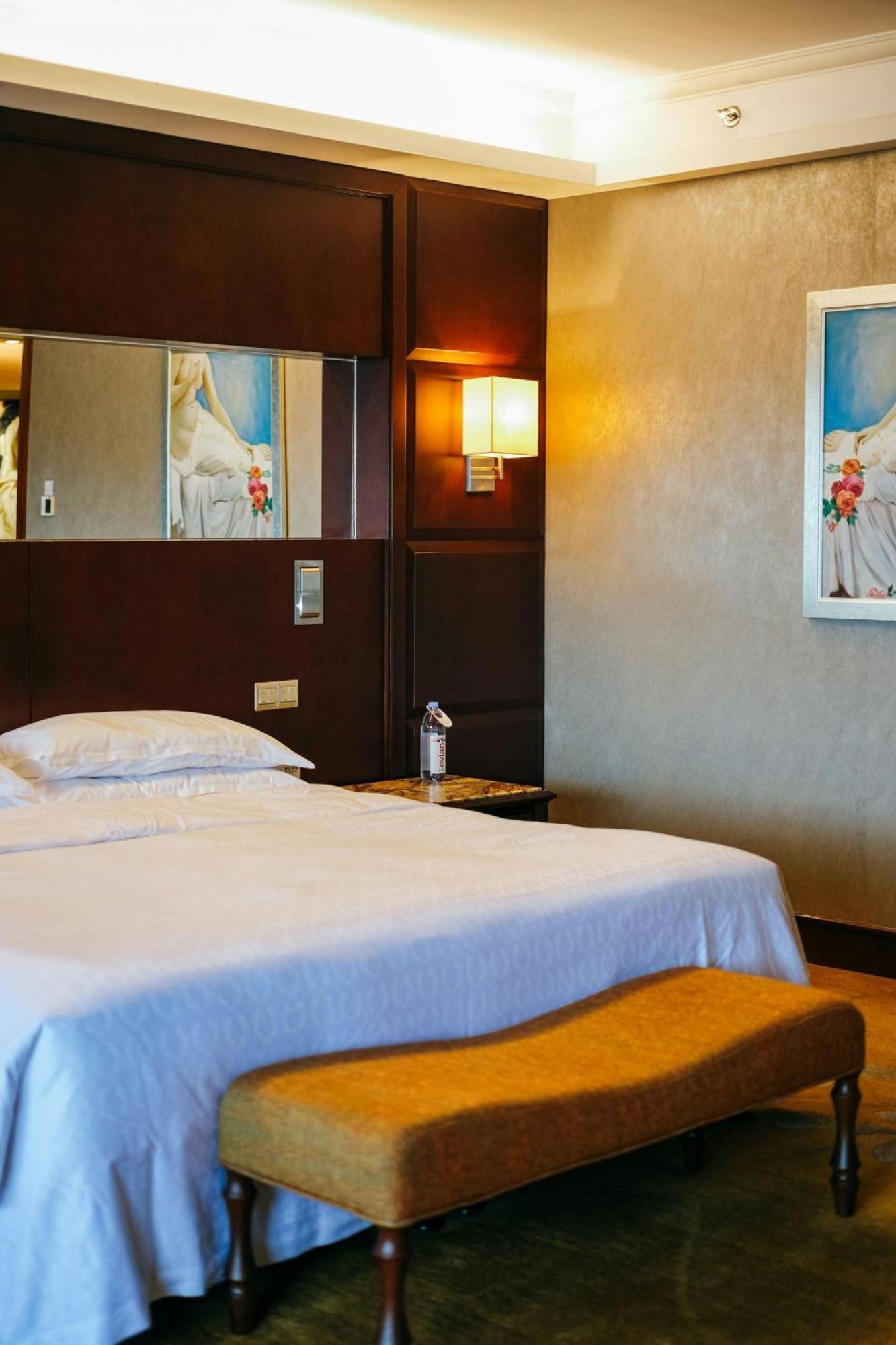 Sheraton Shenzhen Futian Hotel Zewnętrze zdjęcie